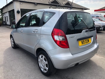 Used Mercedes-Benz A-Class 2010 for sale - 79314533: Photo