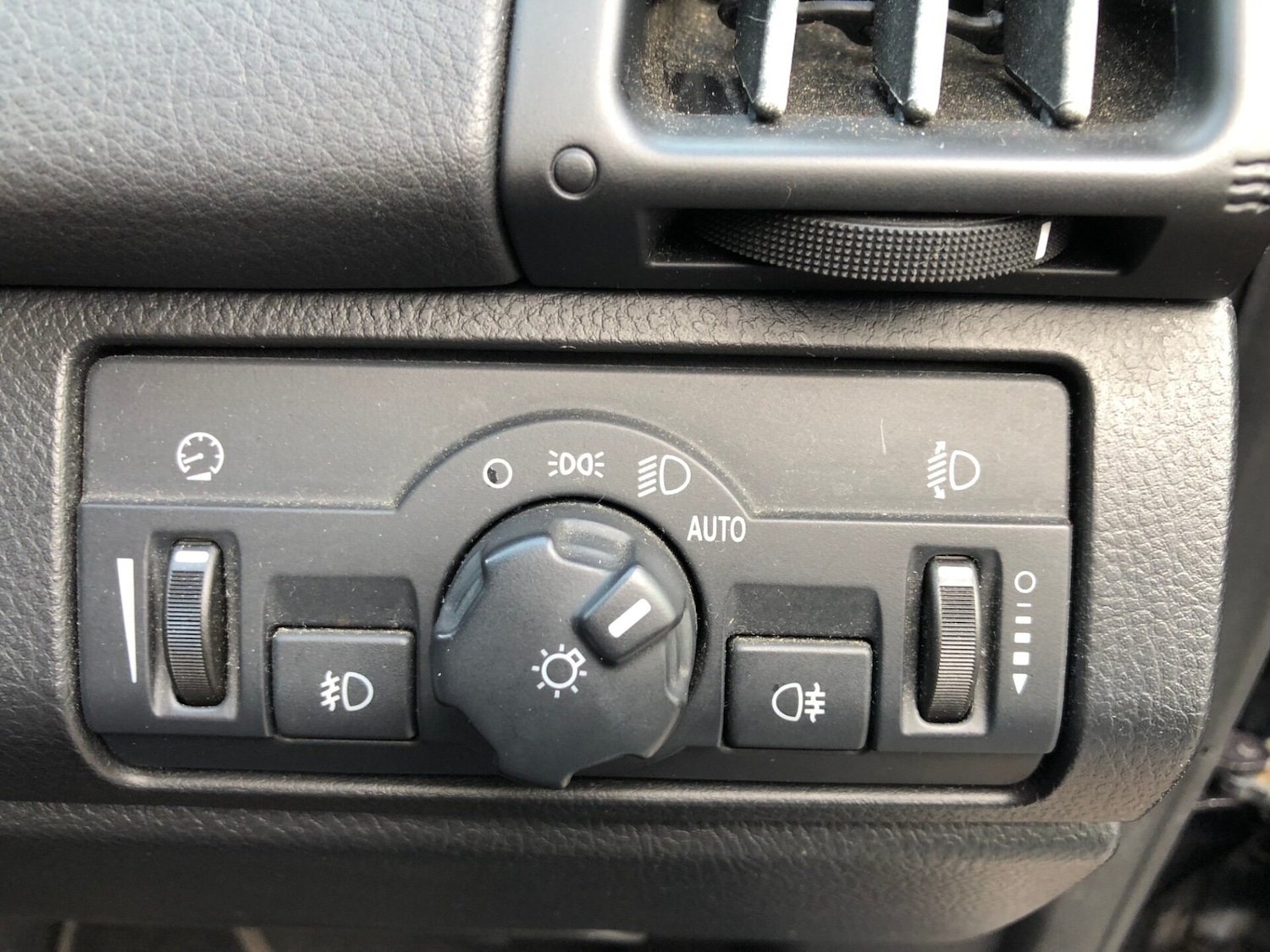 Used Land Rover Freelander 2010 for sale - 77398887: Photo 22