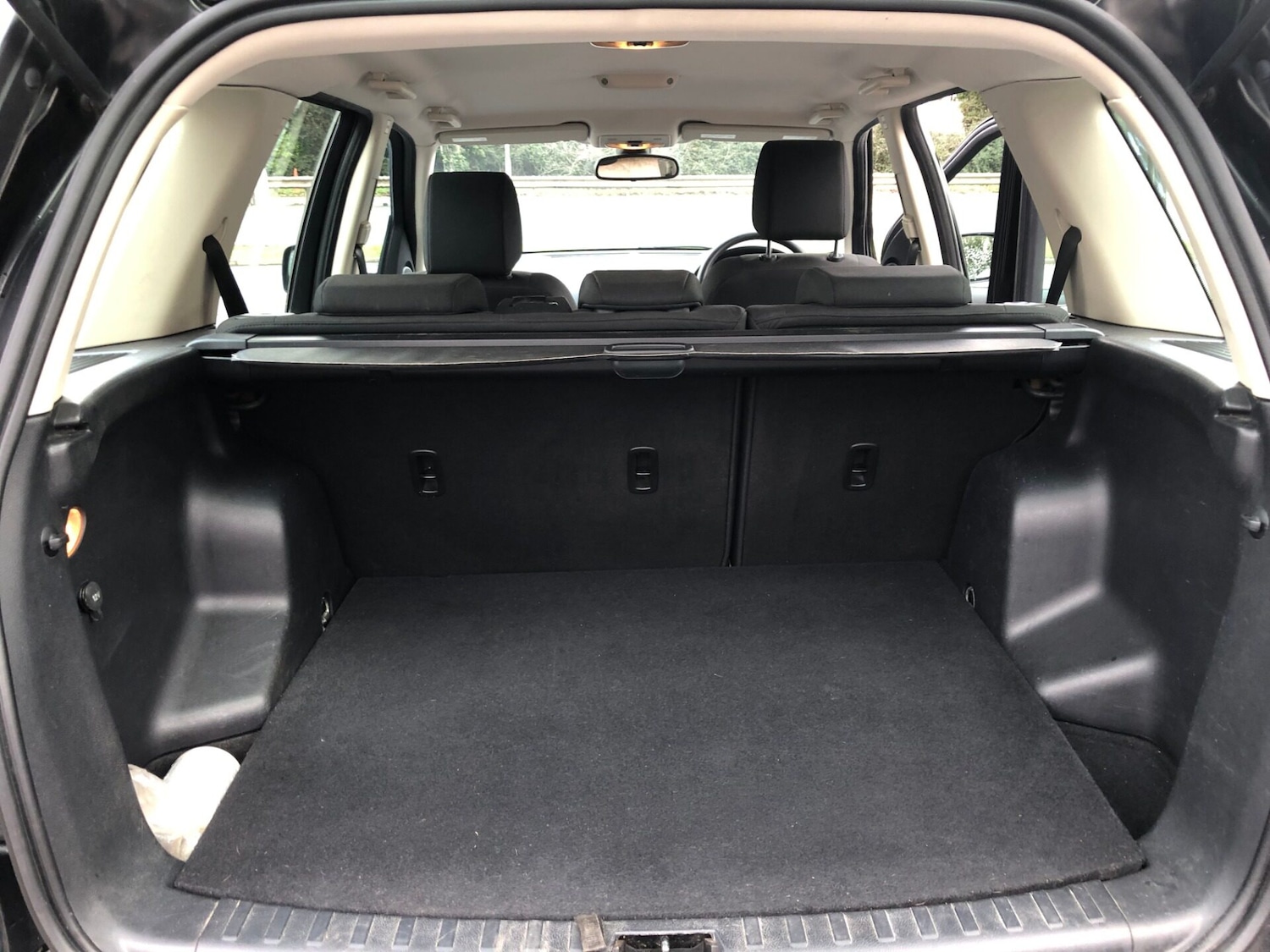 Used Land Rover Freelander 2010 for sale - 77398887: Photo 28