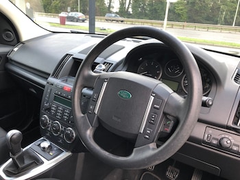 Used Land Rover Freelander 2010 for sale - 77398887: Photo