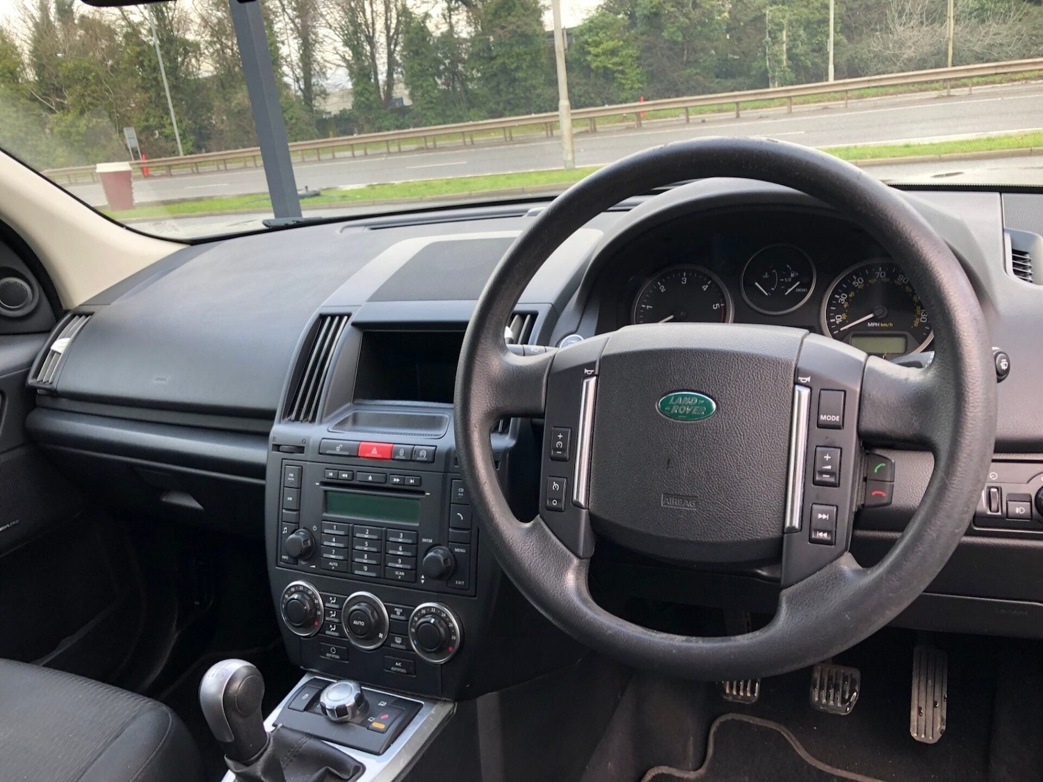 Used Land Rover Freelander 2010 for sale - 77398887: Photo 6