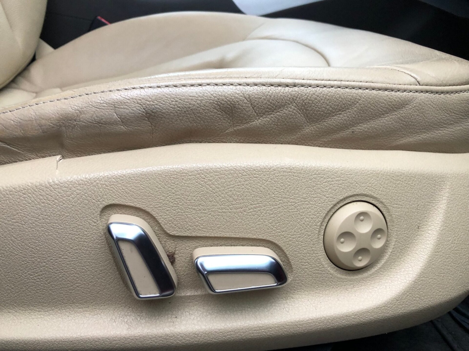 Used Audi A4 2012 for sale - 77812963: Photo 14