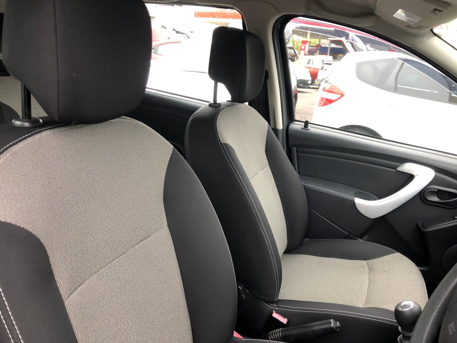 Used Dacia Duster 2015 for sale - 78198306: Photo 5