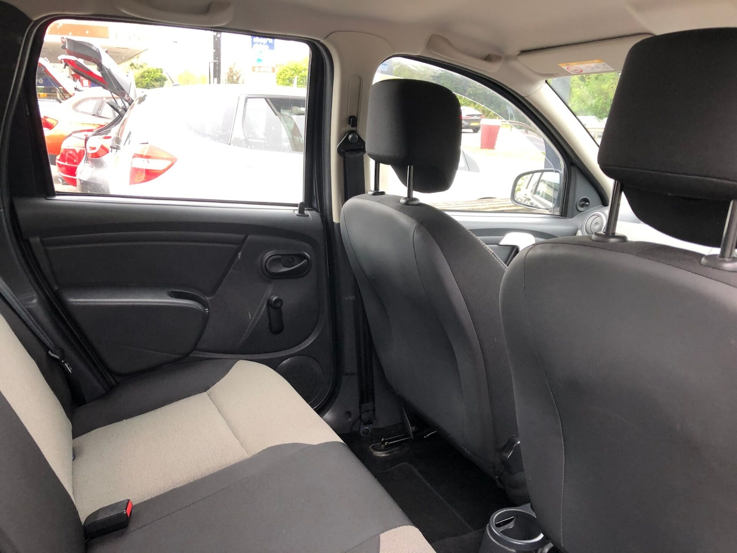 Used Dacia Duster 2015 for sale - 78198306: Photo 7