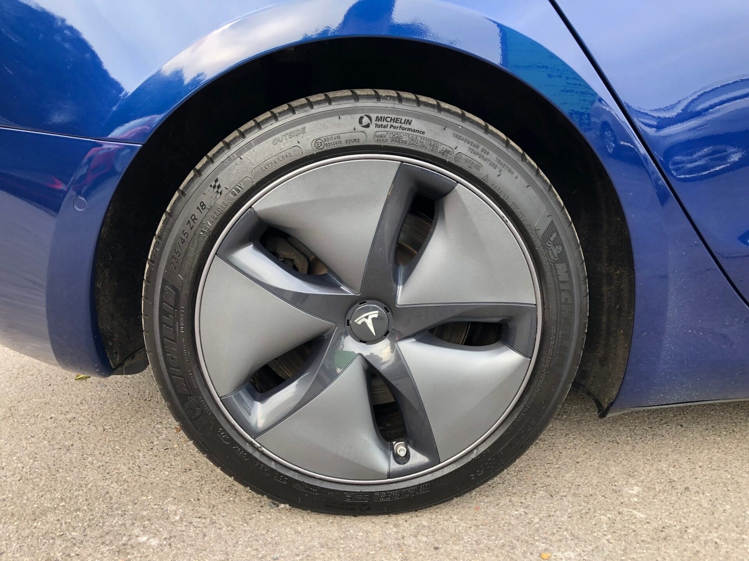 Used Tesla Model 3 2020 for sale - 76142770: Photo 18