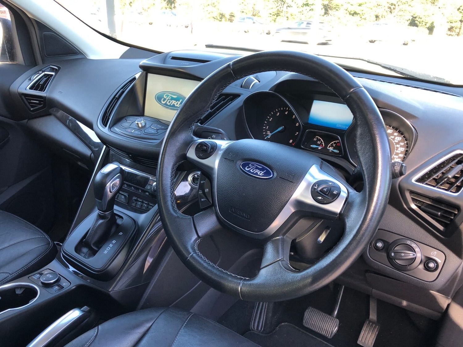 Used Ford Kuga 2016 for sale - 77967733: Photo 2