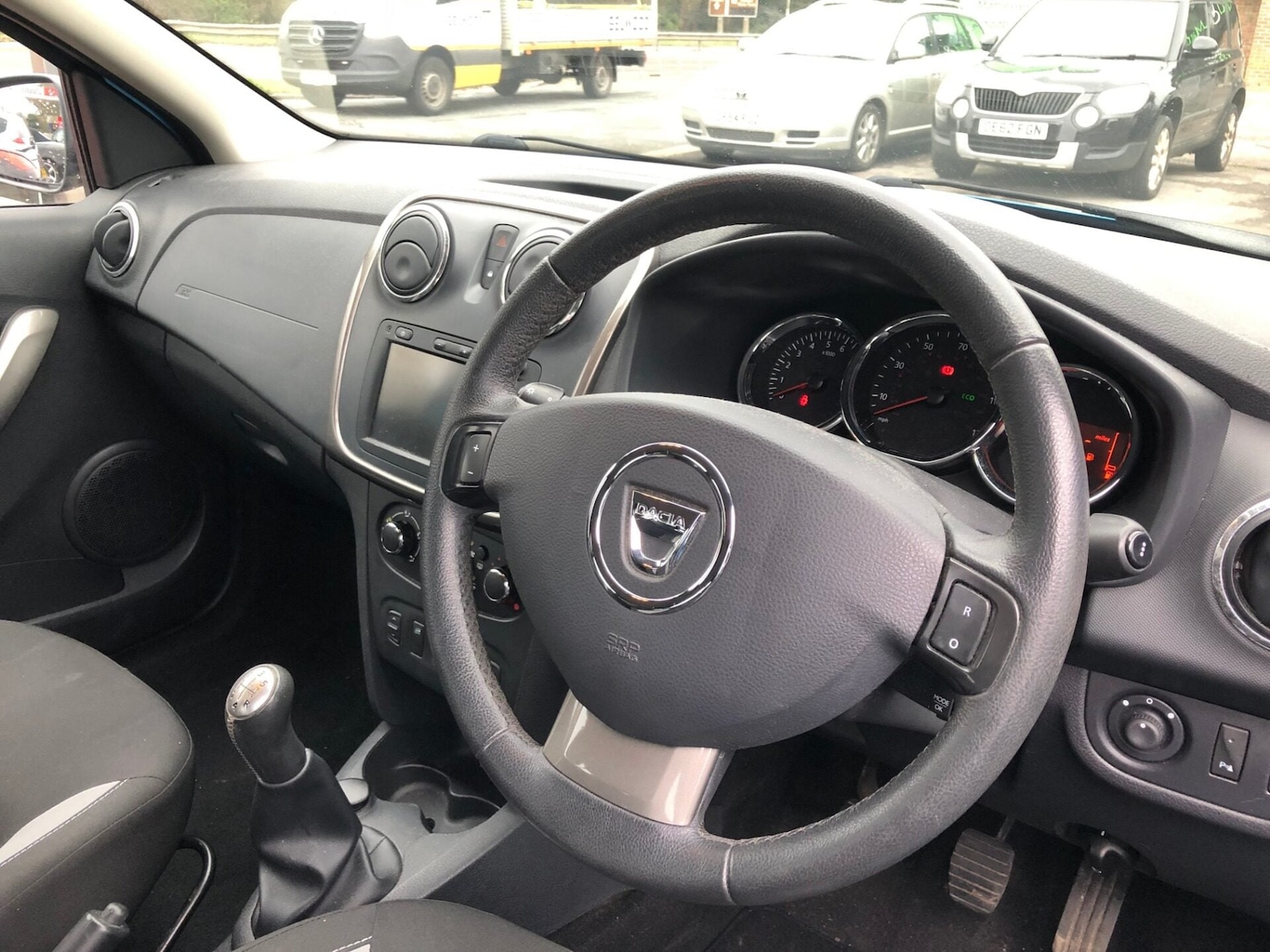 Used Dacia Sandero Stepway 2013 for sale - 77605419: Photo 2