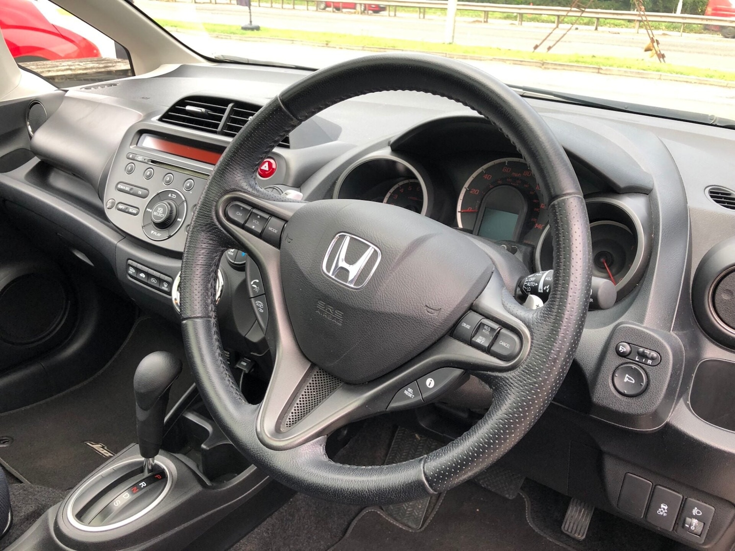 Used Honda Jazz 2012 for sale - 76748962: Photo 2