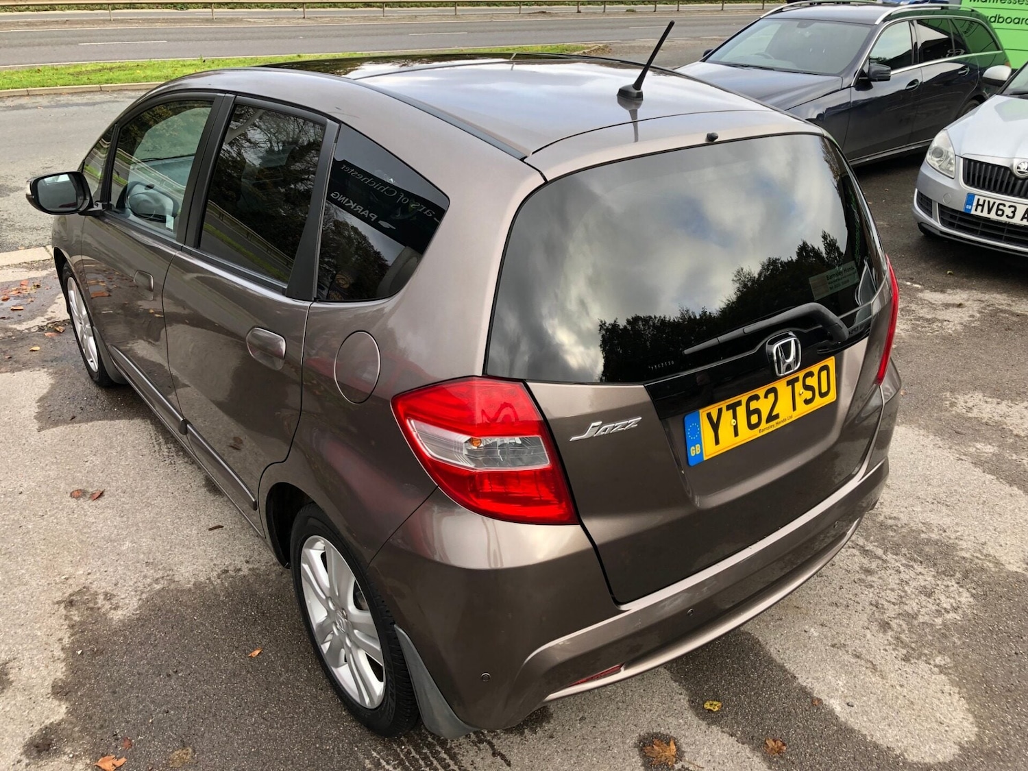 Used Honda Jazz 2012 for sale - 76748962: Photo 23