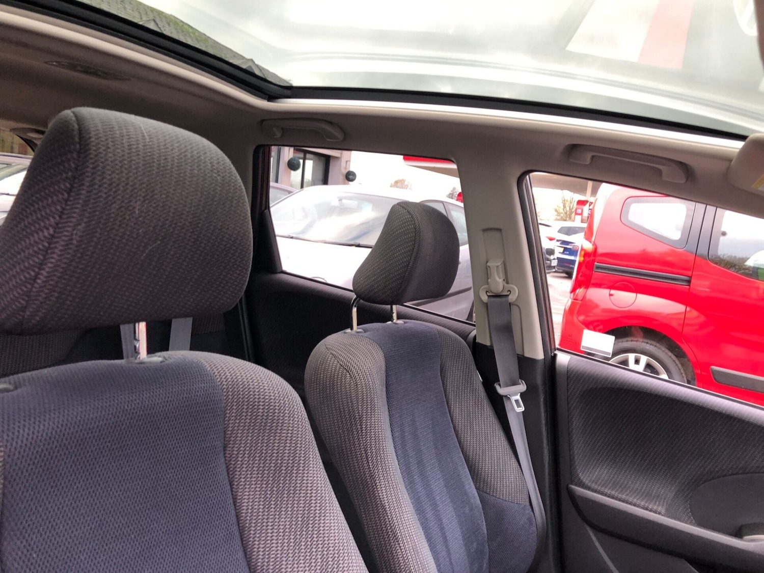 Used Honda Jazz 2012 for sale - 76748962: Photo 8