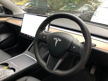 Used Tesla Model 3 2021 for sale - 76438728: Photo