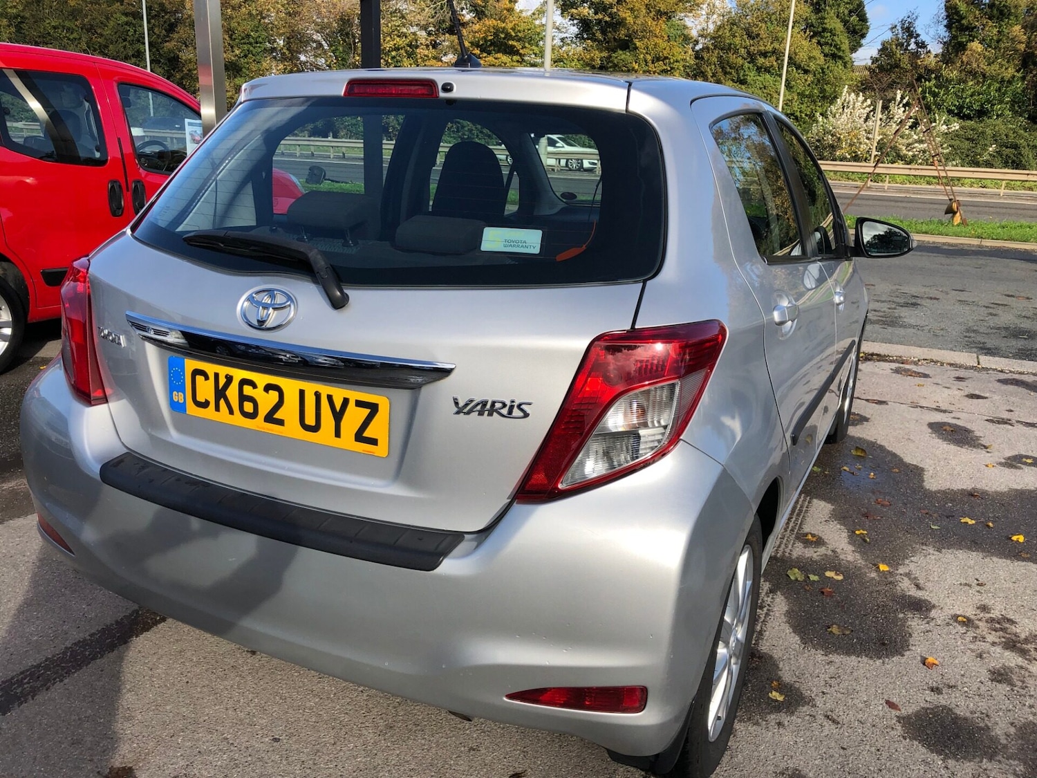 Used Toyota Yaris 2012 for sale - 76436308: Photo 12