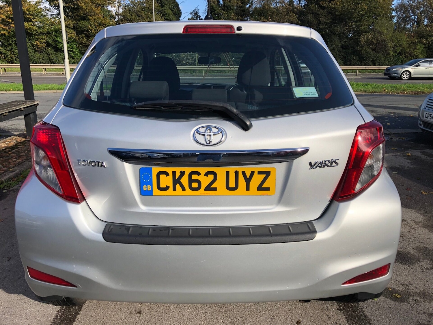 Used Toyota Yaris 2012 for sale - 76436308: Photo 15