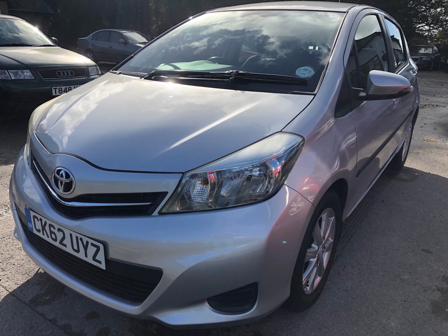 Used Toyota Yaris 2012 for sale - 76436308: Photo 16