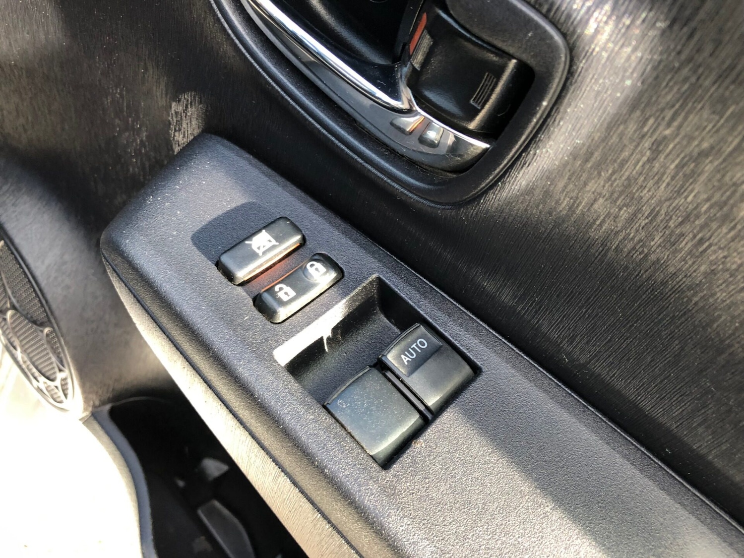 Used Toyota Yaris 2012 for sale - 76436308: Photo 28