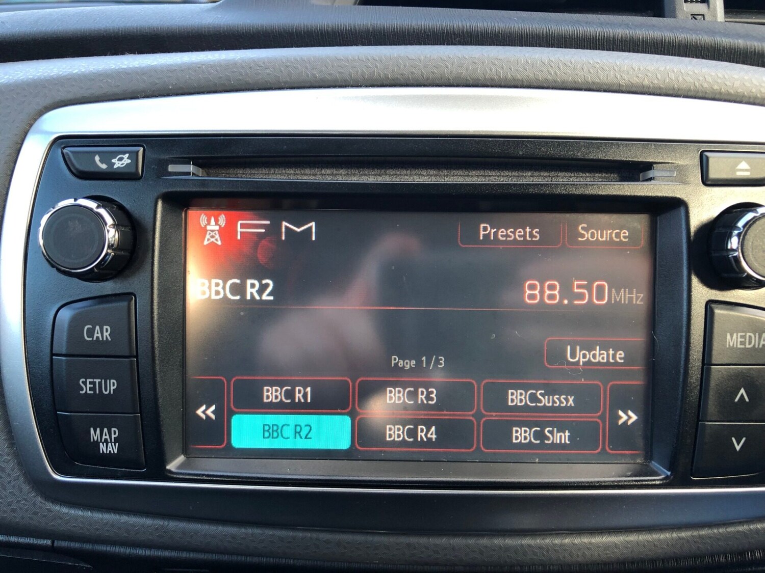 Used Toyota Yaris 2012 for sale - 76436308: Photo 35