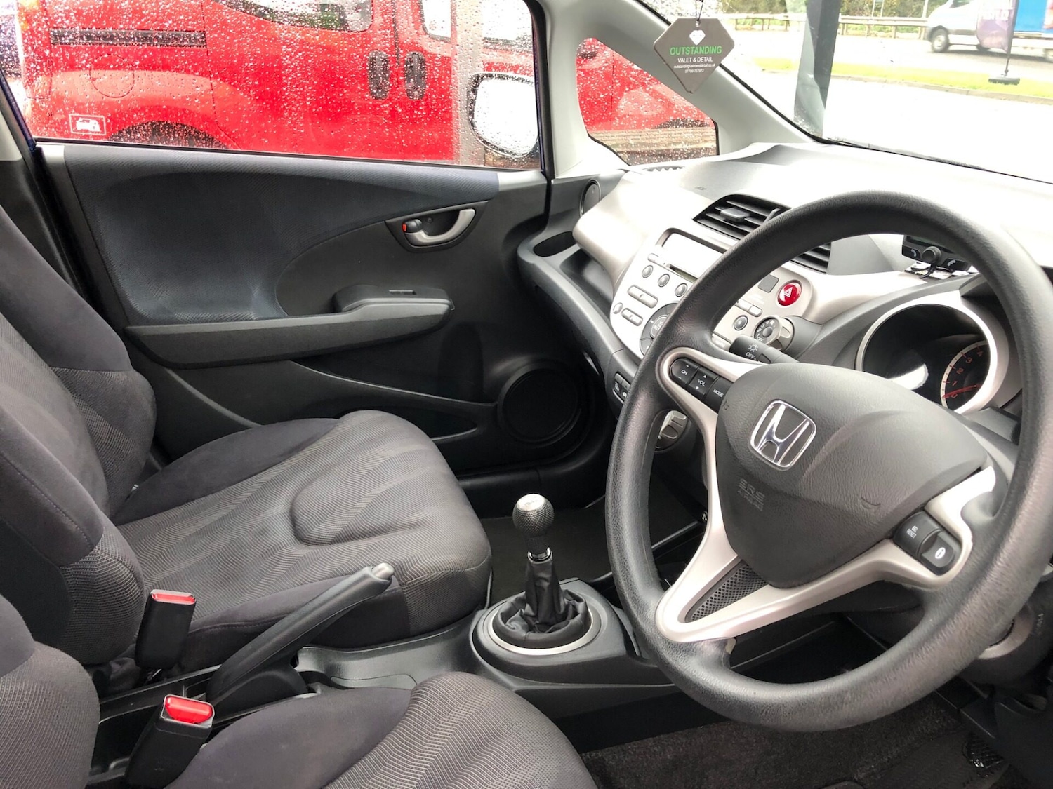 Used Honda Jazz 2010 for sale - 76504611: Photo 6
