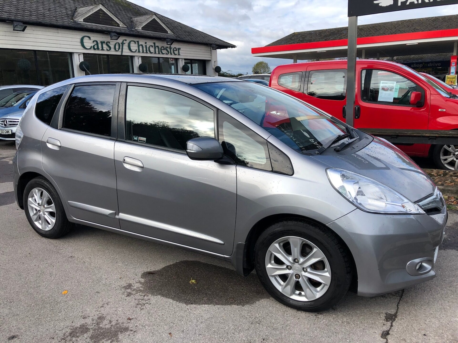 Used Honda Jazz 2011 for sale - 76352359: Photo 11