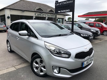 2013 - 1.6 2 ECODYNAMICS CRDI just 62,000m FSH, 2 owners, 7 seats, £165 tax 5-Door