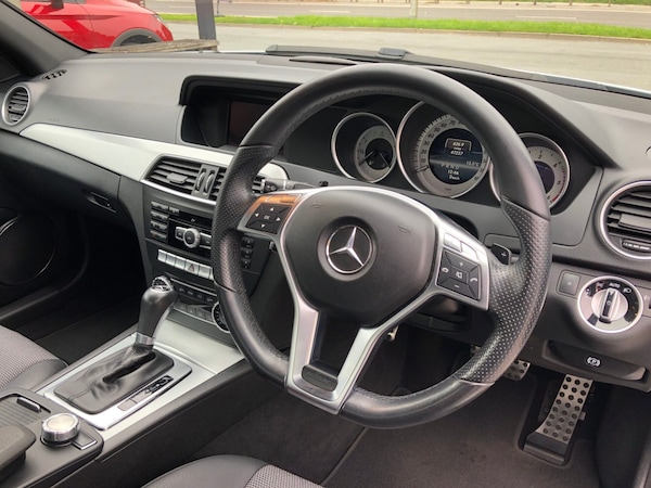 Used Mercedes-Benz C Class 2013 for sale - 76218976: Photo 2
