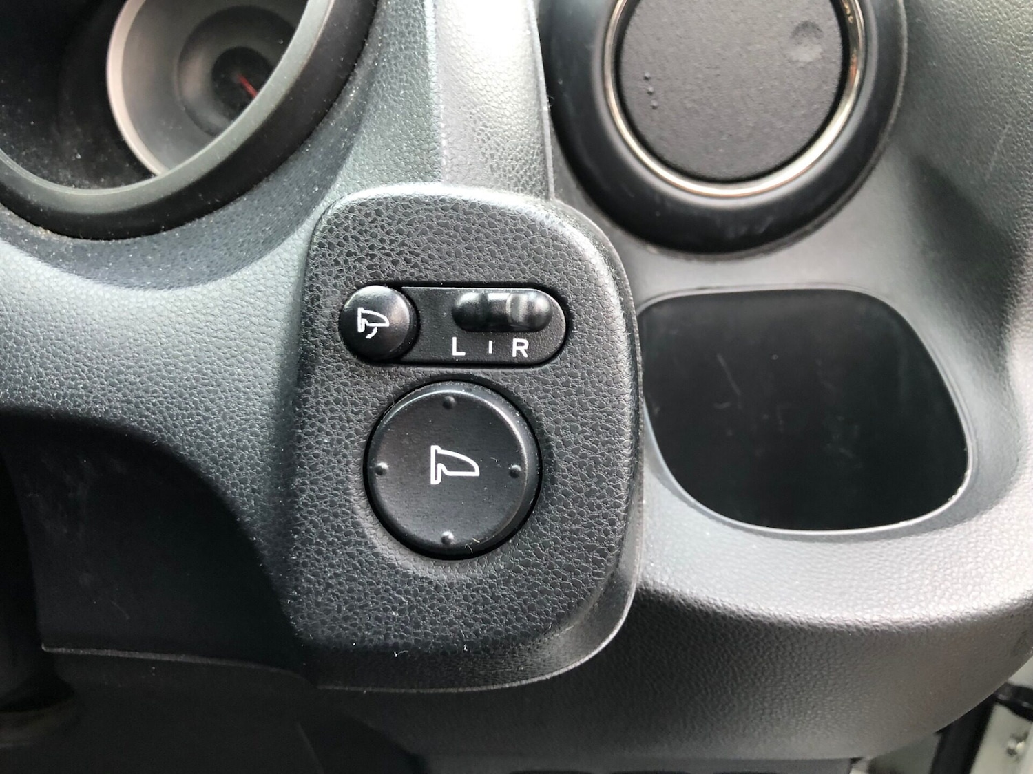 Used Honda Jazz 2013 for sale - 77365470: Photo 19