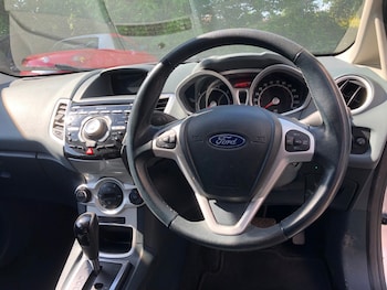 Used Ford Fiesta 2010 for sale - 78513155: Photo