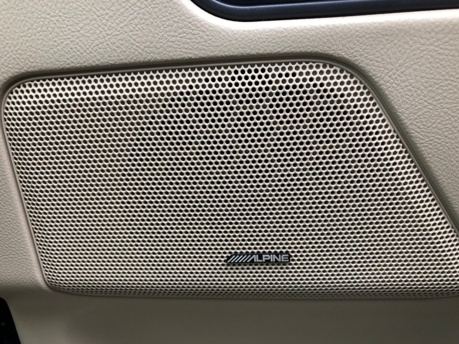 Used Land Rover Freelander 2010 for sale - 77620744: Photo 16