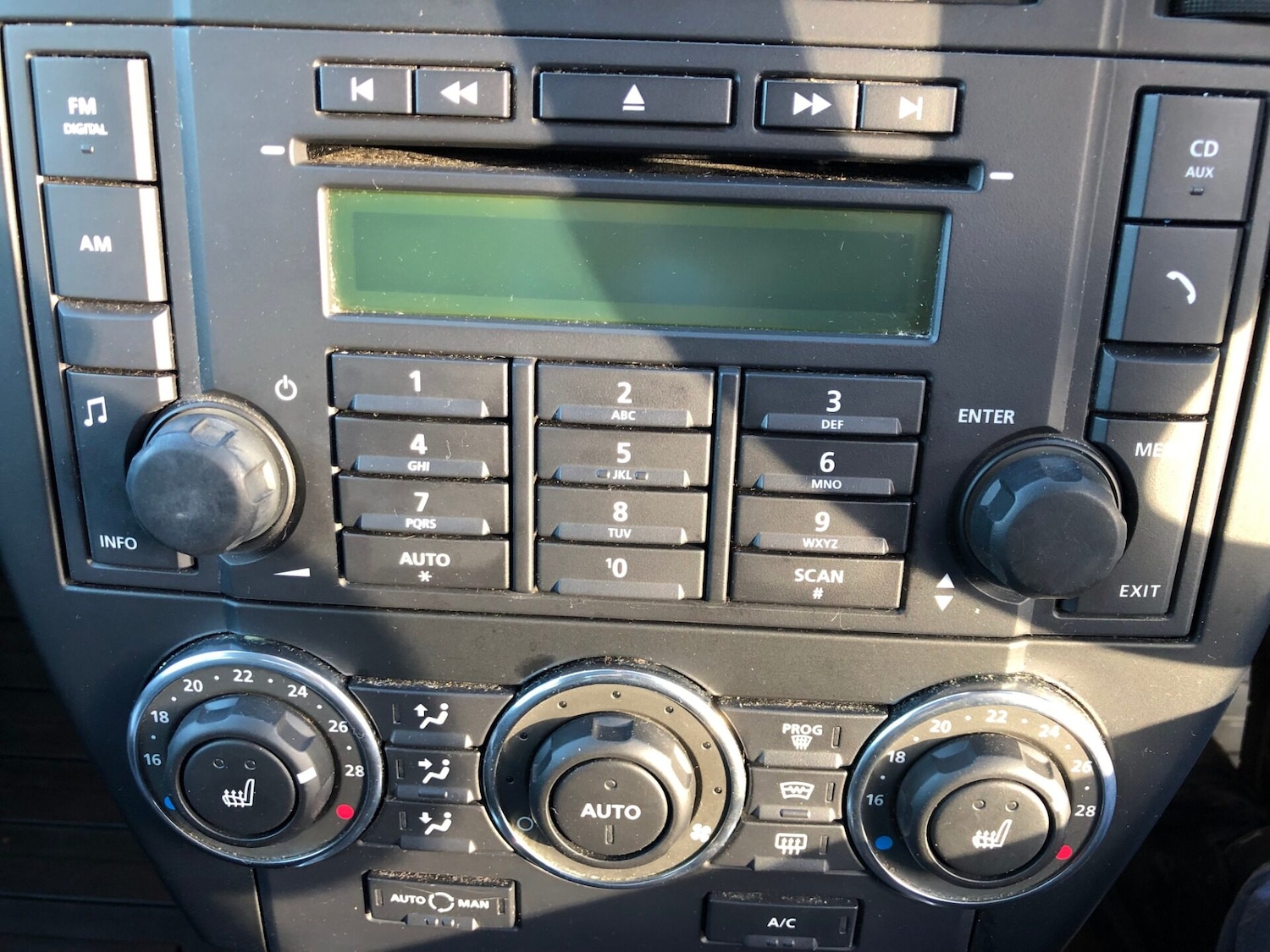 Used Land Rover Freelander 2012 for sale - 77298542: Photo 25