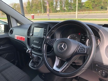 Used Mercedes-Benz Vito 2019 for sale - 77760733: Photo