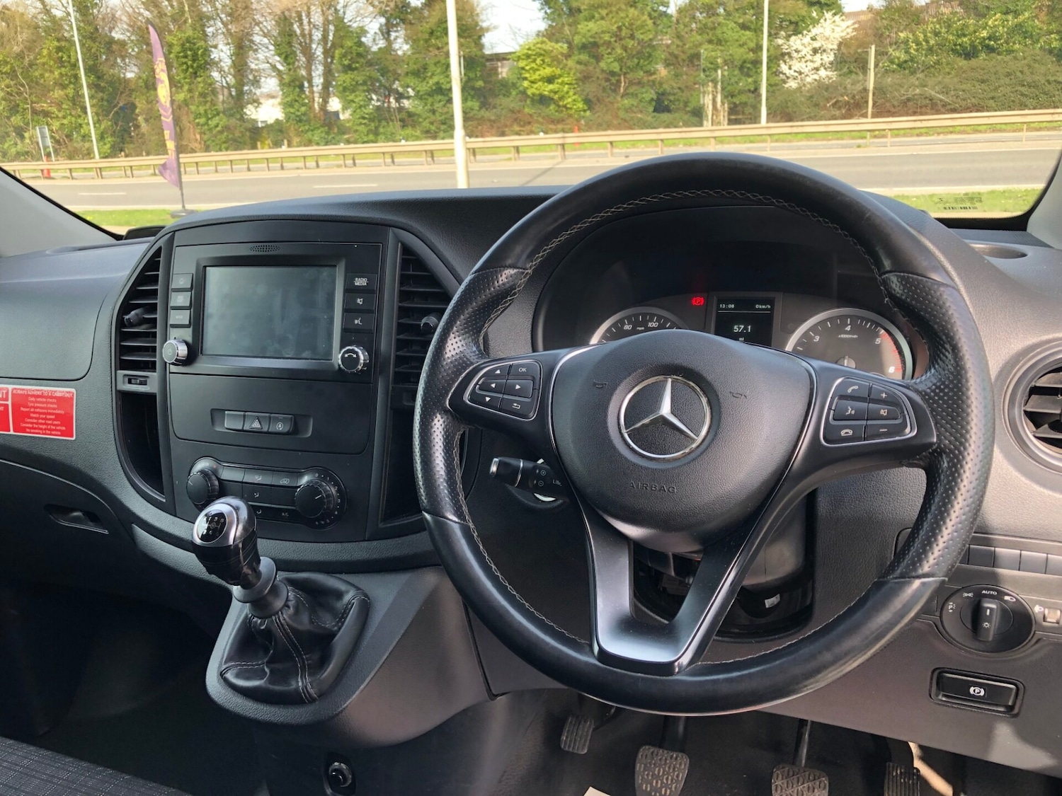 Used Mercedes-Benz Vito 2019 for sale - 77760733: Photo 4