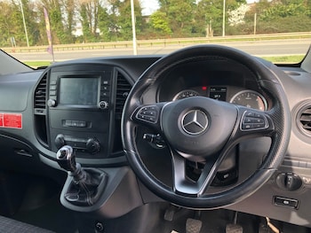 Used Mercedes-Benz Vito 2019 for sale - 77760733: Photo