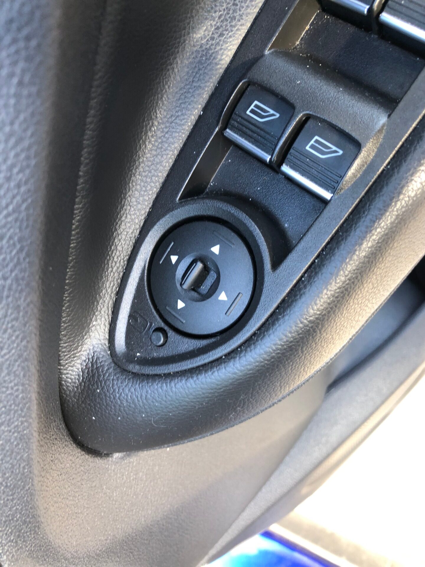 Used Ford Kuga 2016 for sale - 77555000: Photo 16