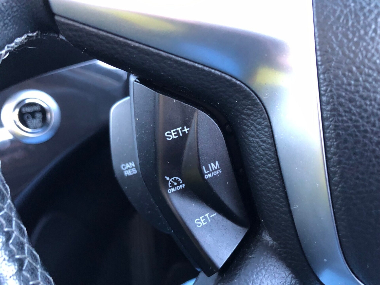 Used Ford Kuga 2016 for sale - 77555000: Photo 22