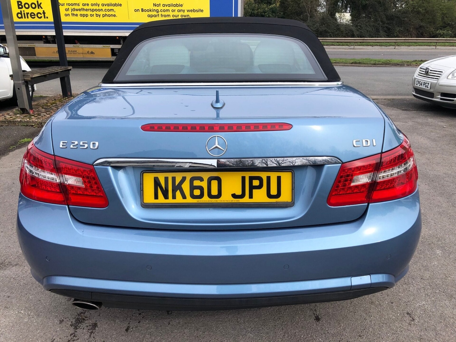 Used Mercedes-Benz E Class 2010 for sale - 77873523: Photo 13