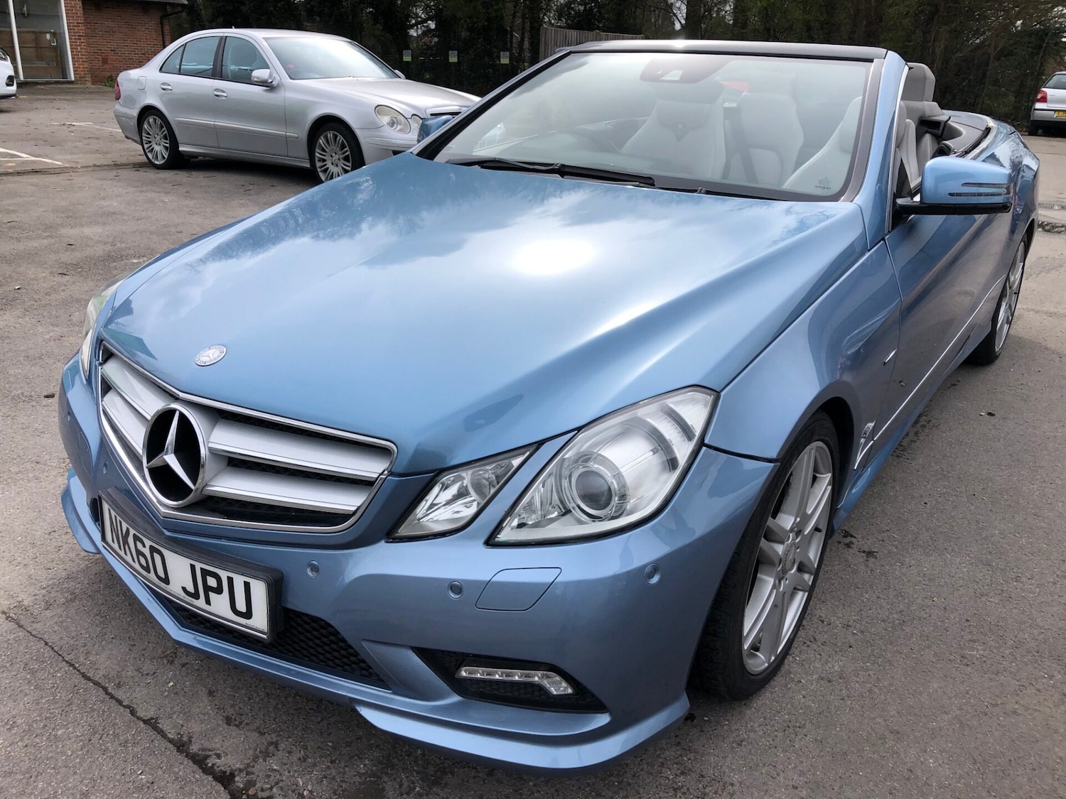Used Mercedes-Benz E Class 2010 for sale - 77873523: Photo 22
