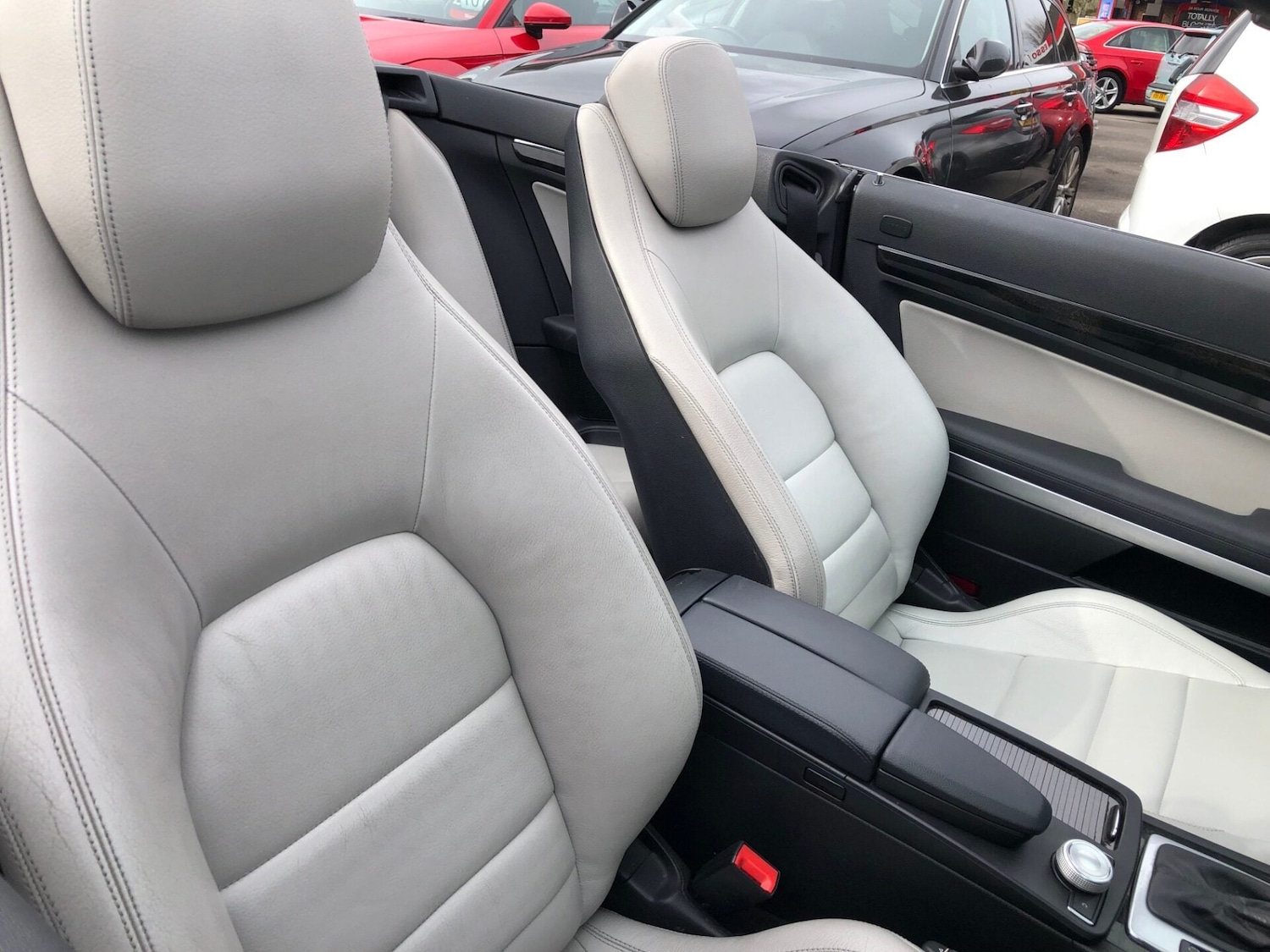 Used Mercedes-Benz E Class 2010 for sale - 77873523: Photo 6