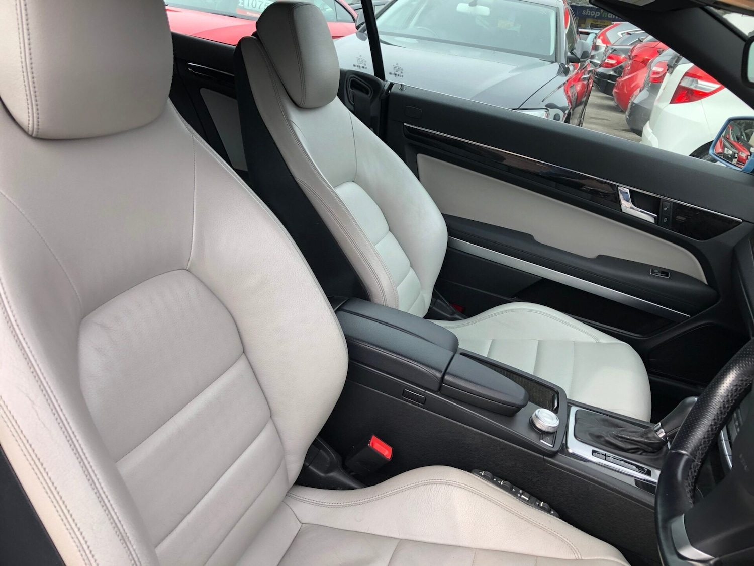 Used Mercedes-Benz E Class 2010 for sale - 77873523: Photo 7