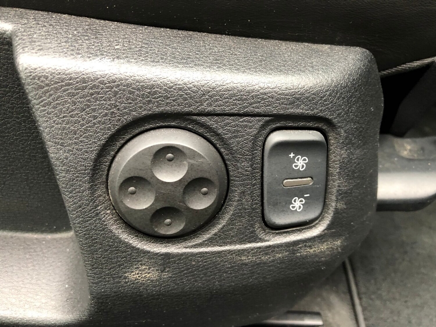 Vehicle 33