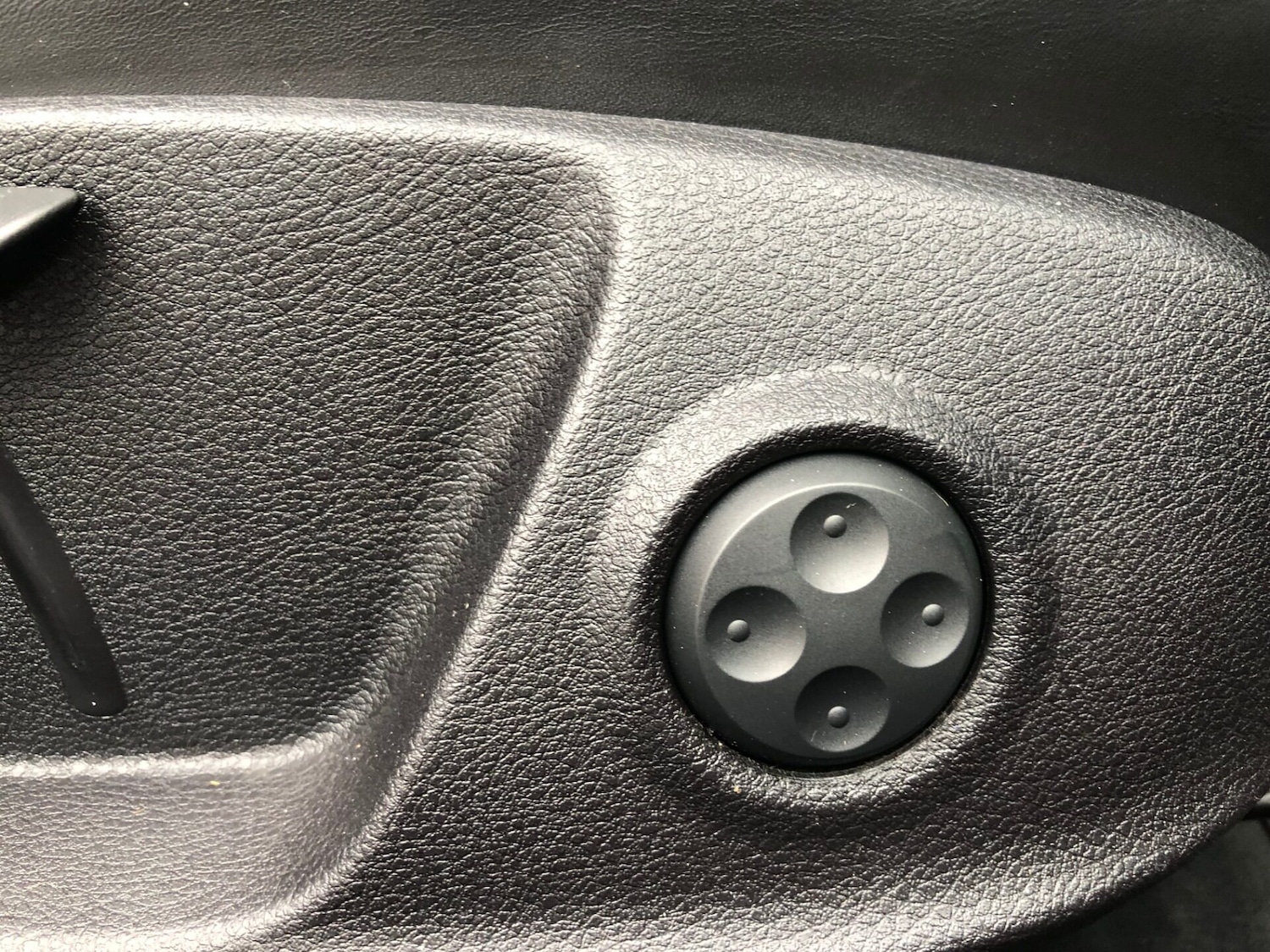 Used Audi TT 2014 for sale - 77138748: Photo 39