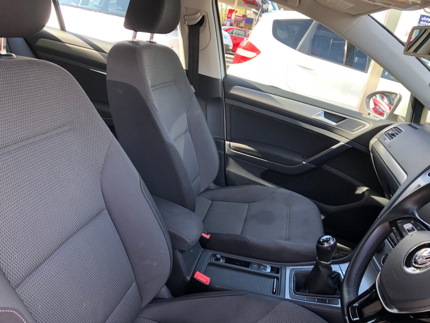 Used Volkswagen Golf 2014 for sale - 78054366: Photo 8