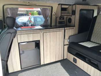 Used Nissan Elgrand 2007 for sale - 74891826: Photo