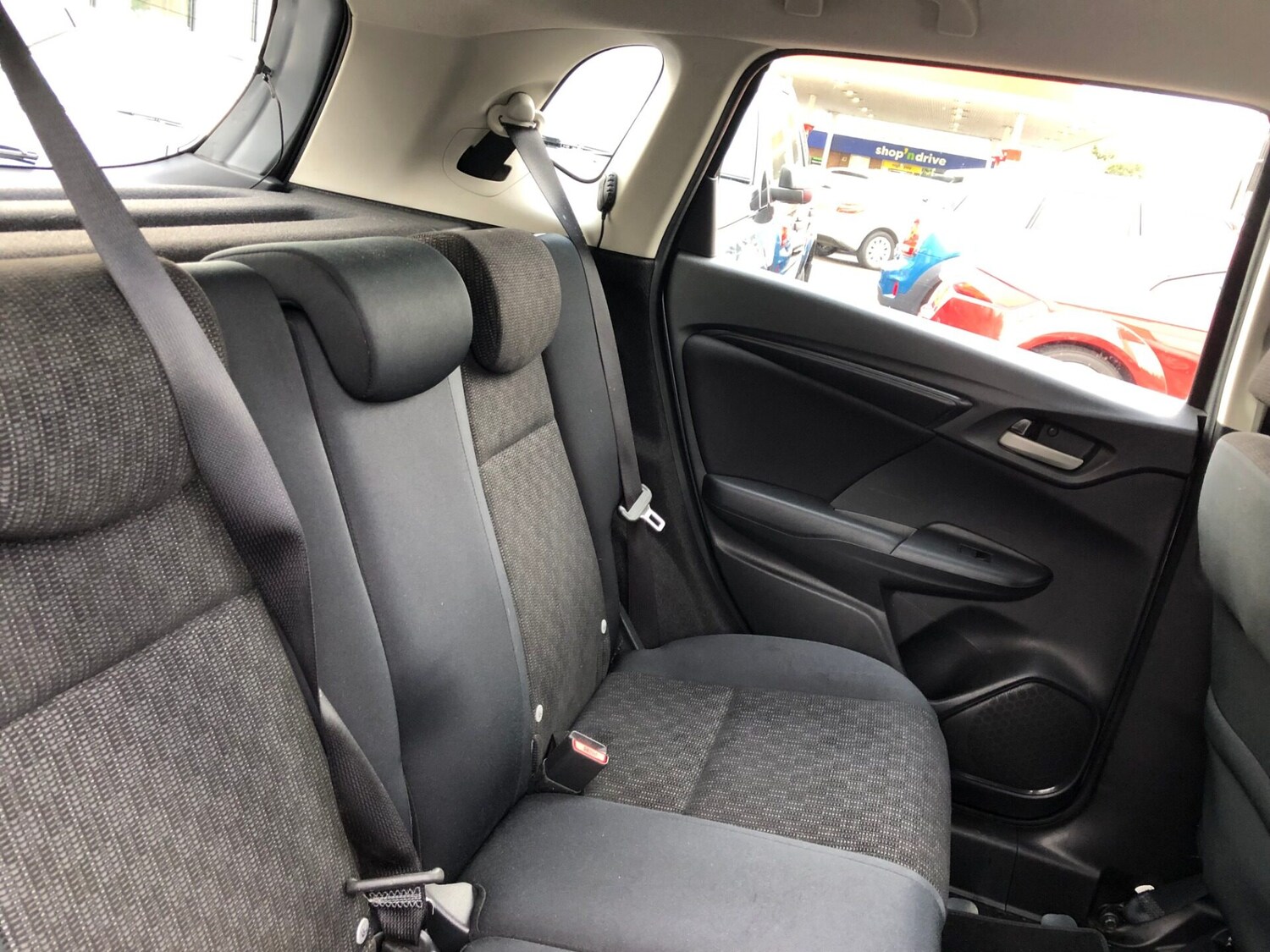 Used Honda Jazz 2016 for sale - 77365471: Photo 10