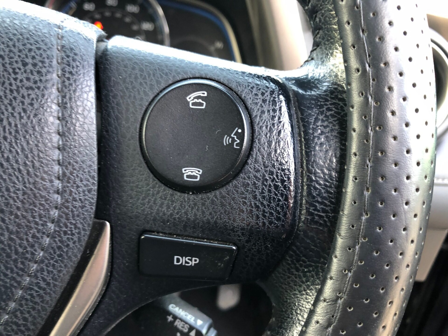 Used Toyota RAV4 2013 for sale - 77557373: Photo 24