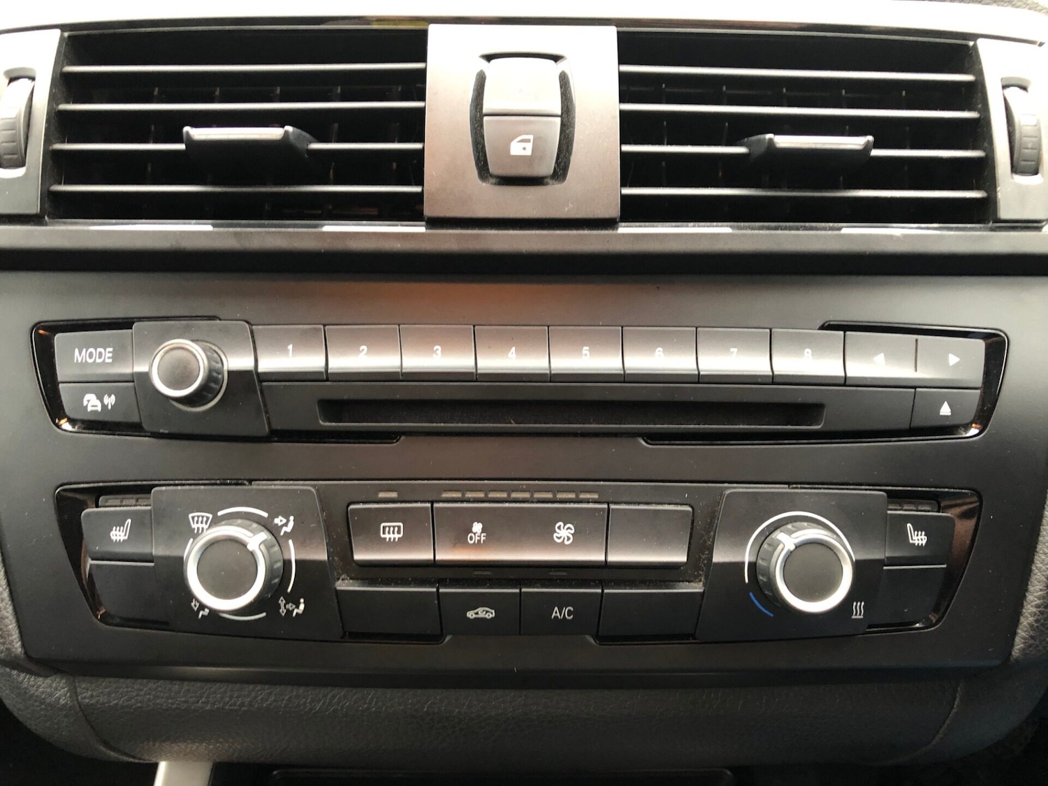 Used BMW 1 Series 2014 for sale - 76736547: Photo 25