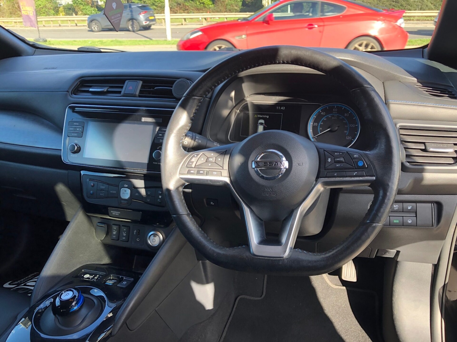 Used Nissan Leaf 2018 for sale - 77555944: Photo 2