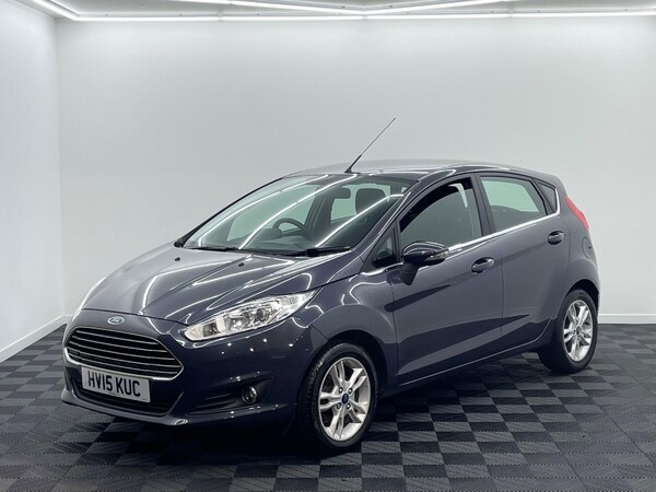 Used Ford Fiesta 2015 for sale - 76258987: Photo 2