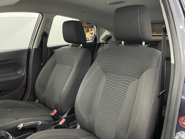 Used Ford Fiesta 2015 for sale - 76258987: Photo 34
