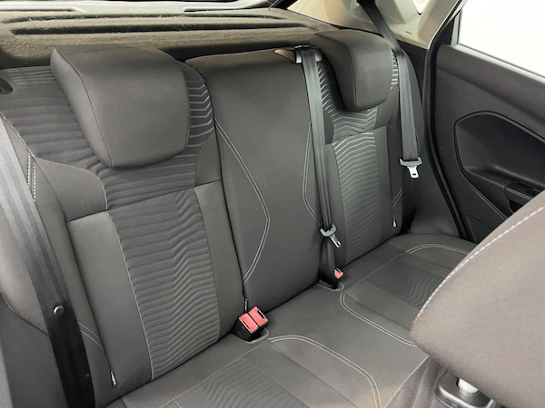 Used Ford Fiesta 2015 for sale - 76258987: Photo 39