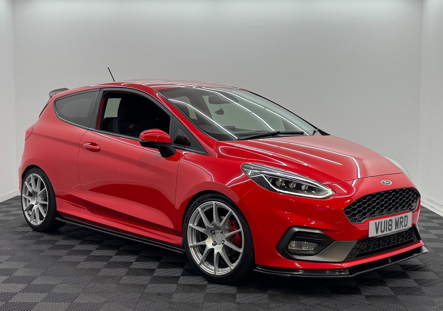 Used Ford Fiesta 2018 for sale - 76521614: Photo 1