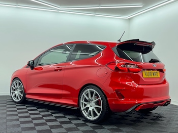 Used Ford Fiesta 2018 for sale - 76521614: Photo